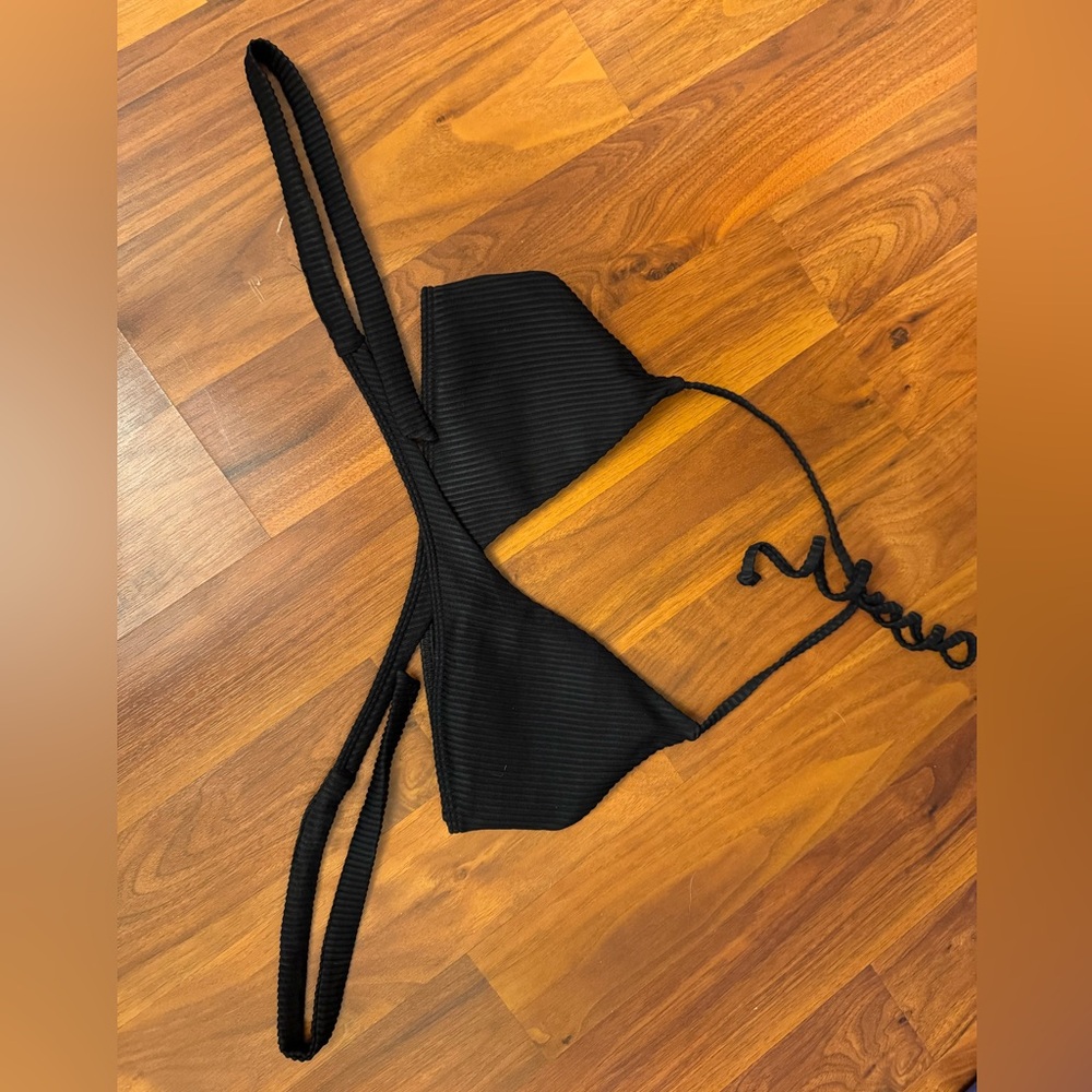 Hollister Bikini top size small